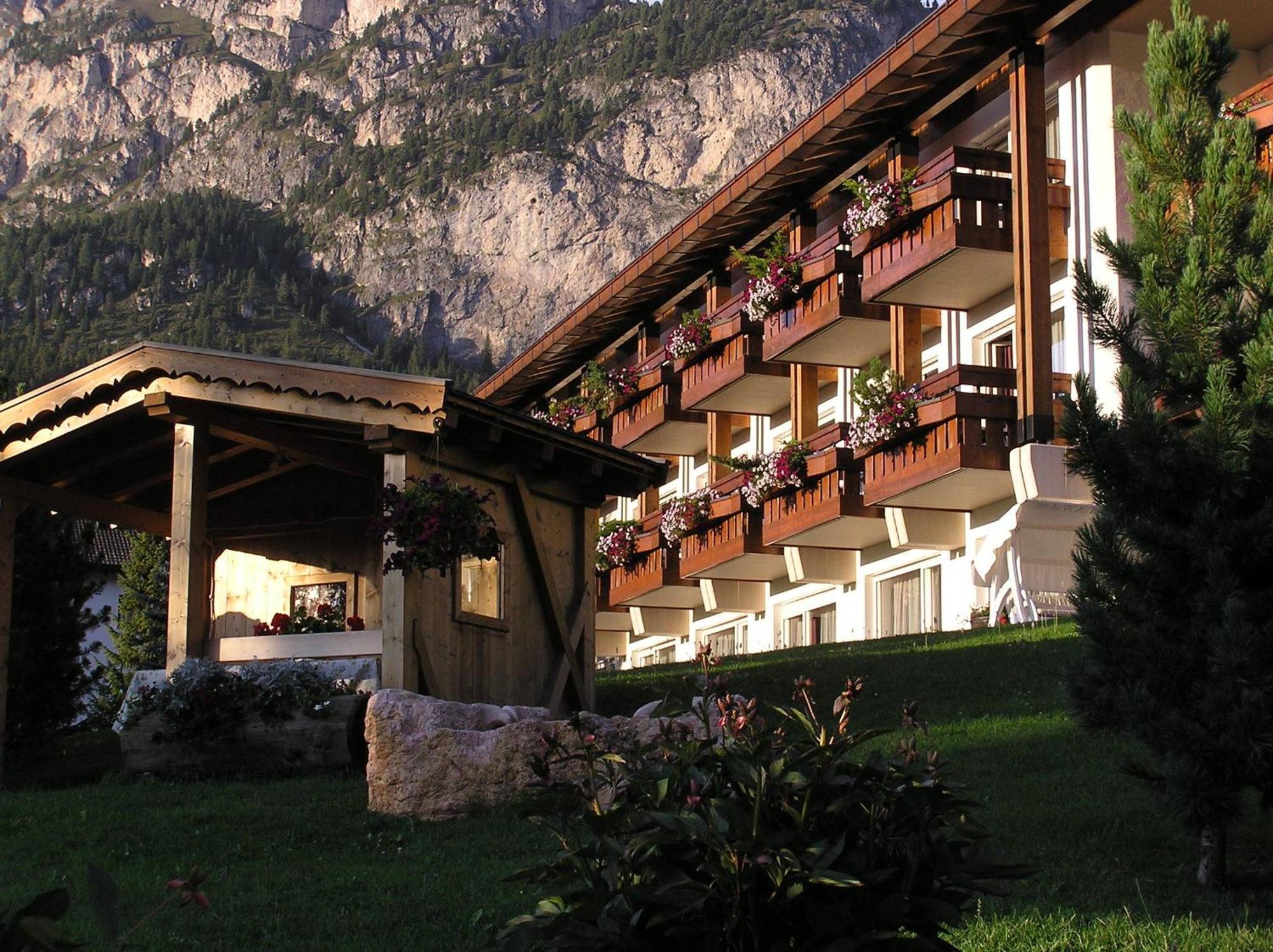 Residence Isabell Wolkenstein in Gröden Exterior foto